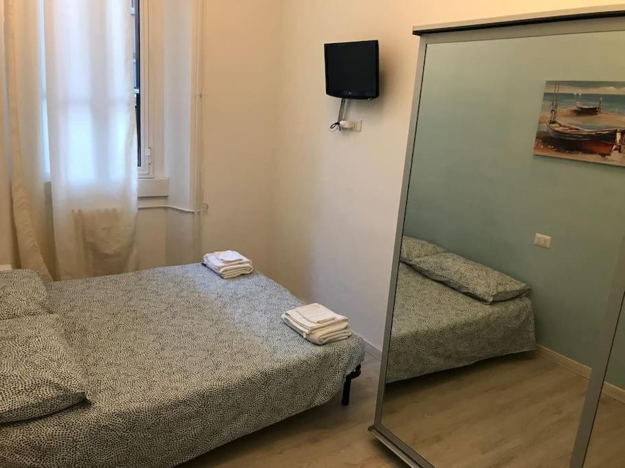 Appartamento In Zona Bocconi Milano Eksteriør billede